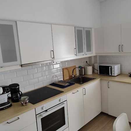 S & K Apartment Free Indoor Parking Athen Eksteriør billede