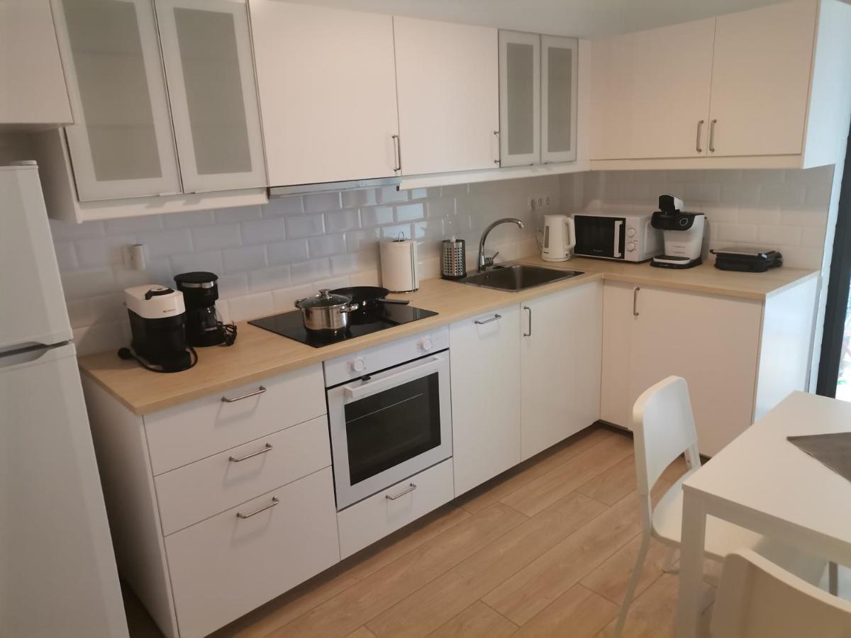 S & K Apartment Free Indoor Parking Athen Eksteriør billede